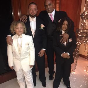 Meet your Posher, Victor